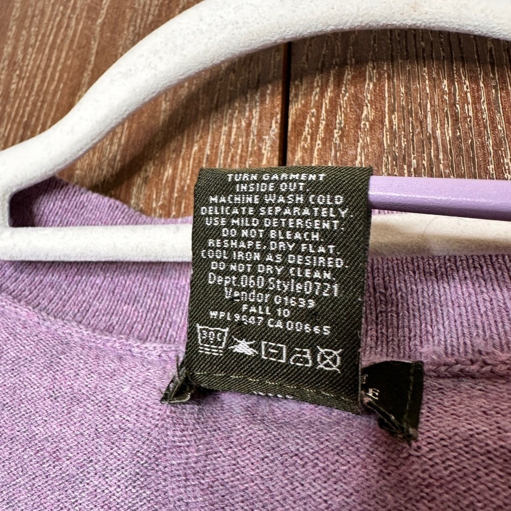 Eddie Bauer Womens Purple Cotton Cashmere V-Neck Button Cardigan Sweater Large - Picture 8 of 8